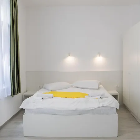 Continetal Appartement *